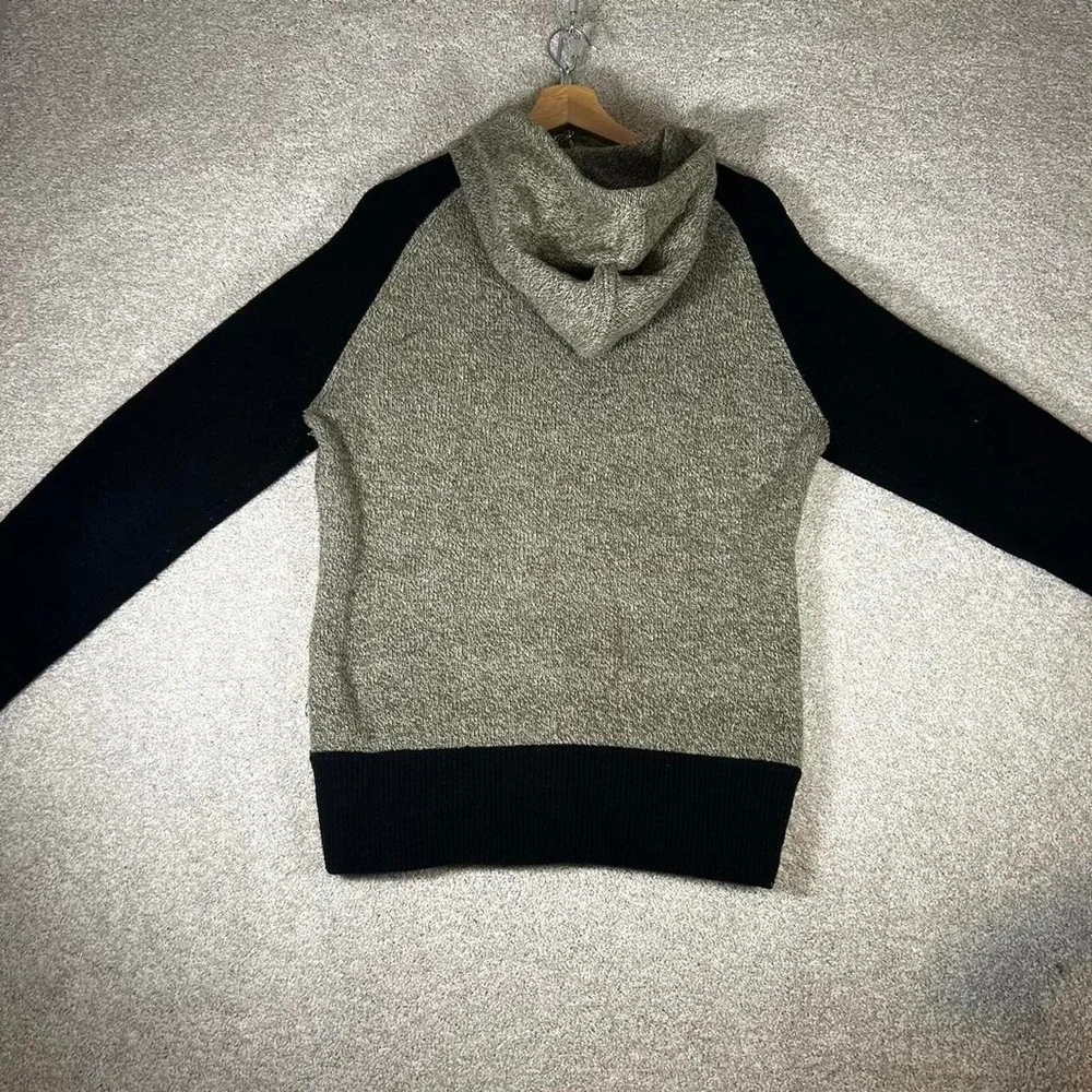 Vintage 2000s Nike brown and black knit wool skater zip up hoodie Size L